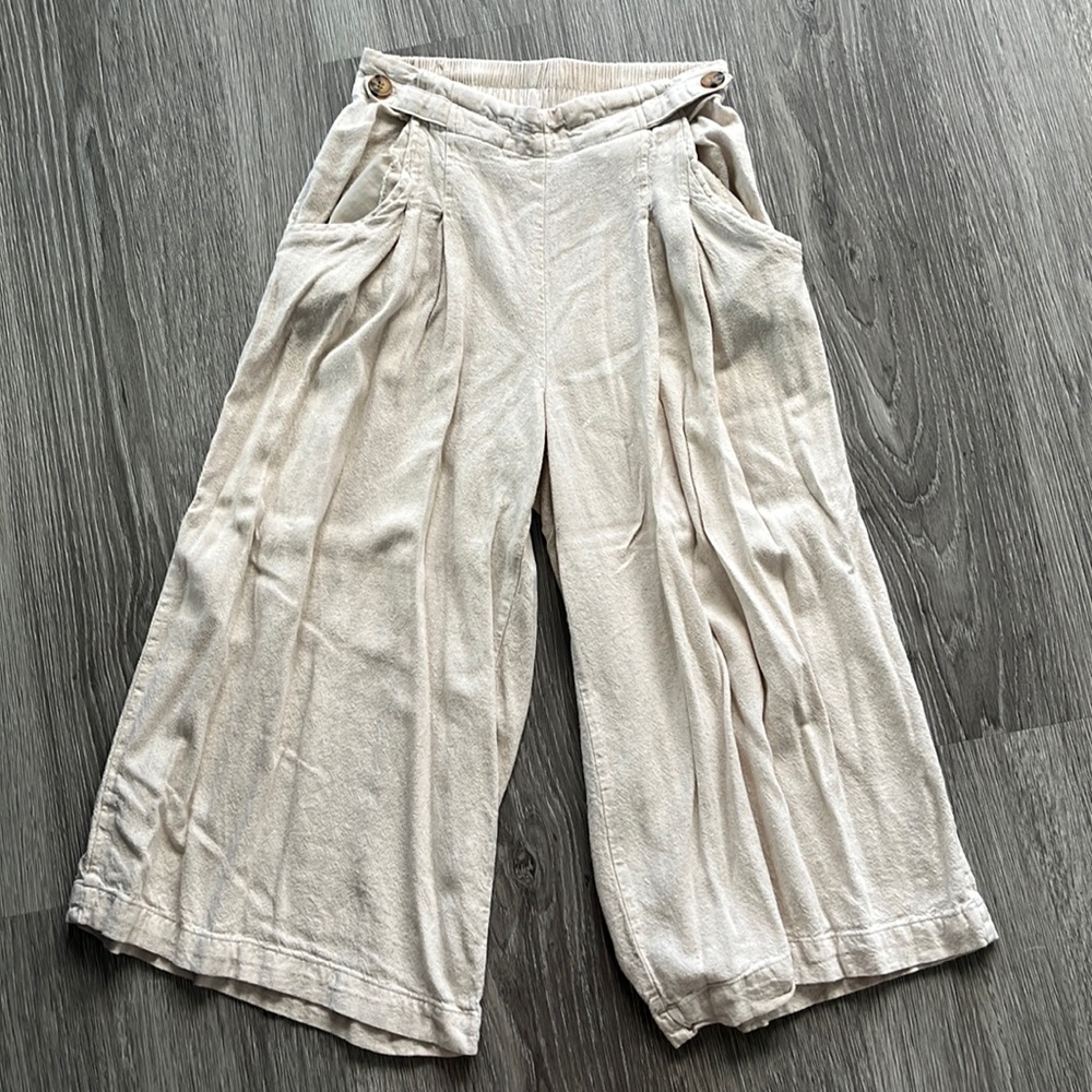 The CUTEST Cotton On flair beach pants